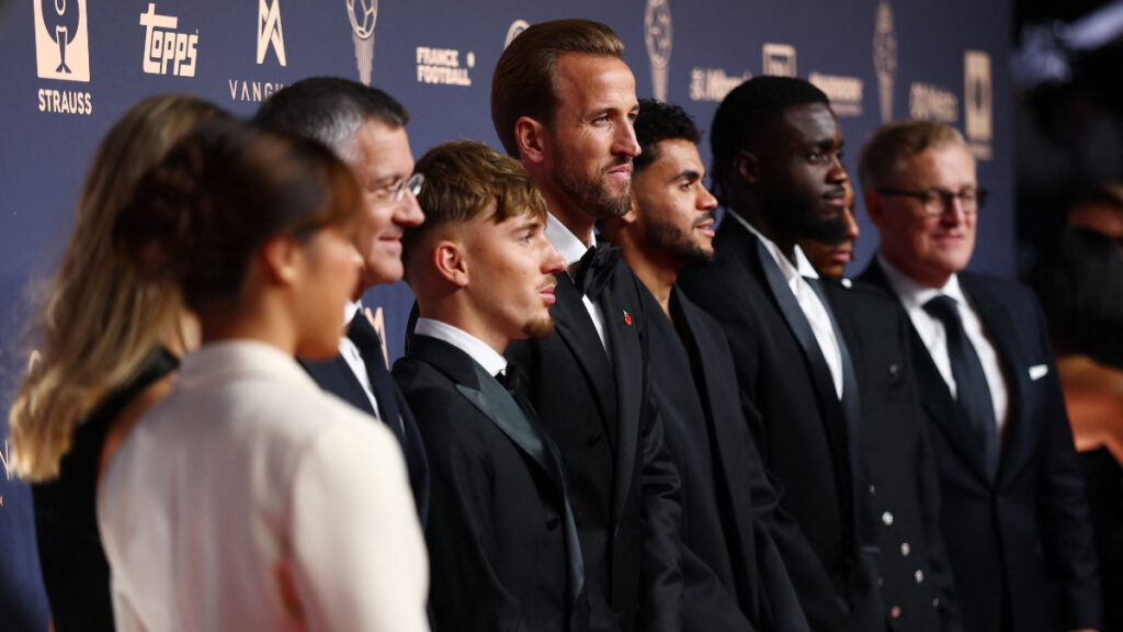 Luis Díaz con Harry Kane en la gala del Balón de Oro