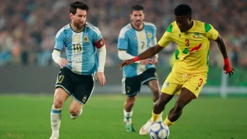 Argentina vs Benín en vivo: Messi espera su gol tras el primer tiempo