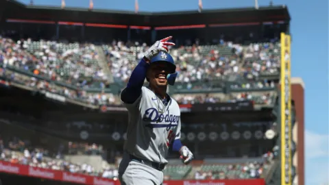 Dodgers inician la defensa del bicampeonato: Braves o Phillies será su primer obstáculo