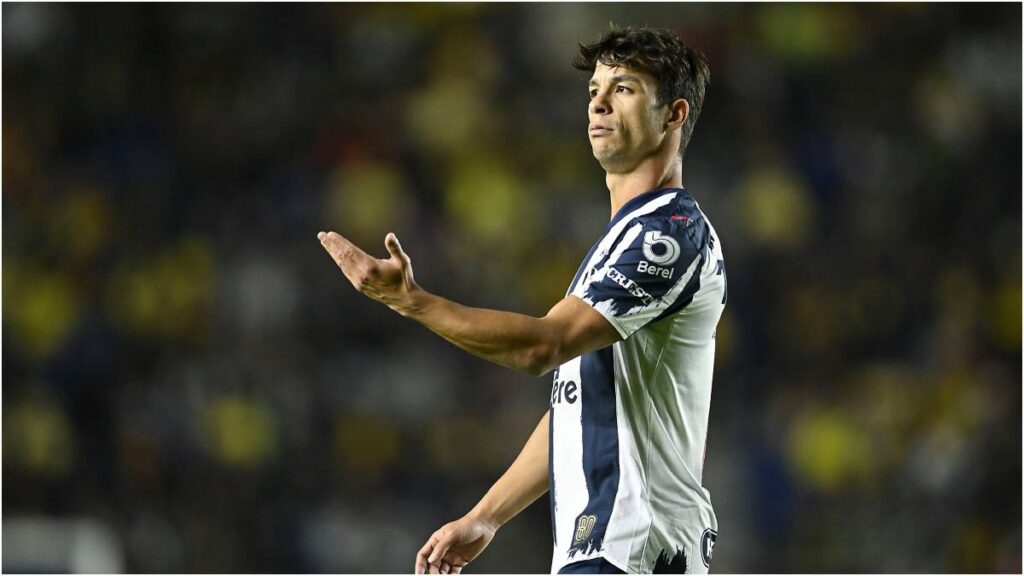 Oliver Torres pide calma en Rayados.