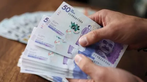 ¿Salario mínimo en Colombia bajará en 2027? Esto es lo que analiza el Estado