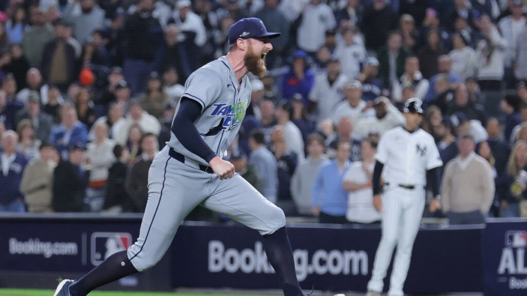 ¡Silencian el Yankee Stadium! Rays barren a Yankees y avanzan a la Serie de Campeonato de la Liga Americana