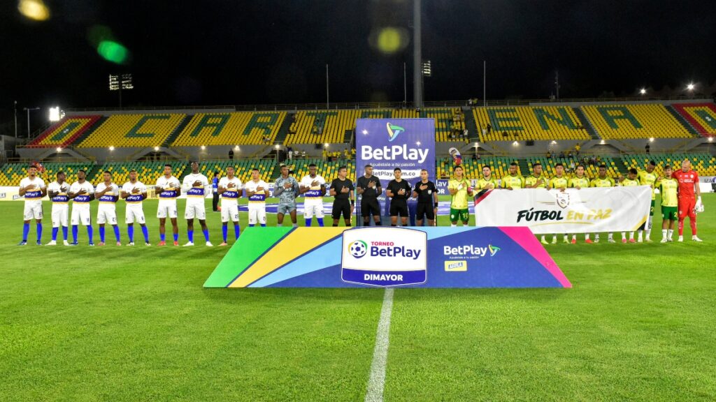 Real Cartagena sancionado por la invasión de sus hinchas