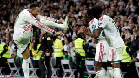 Real Madrid mantiene paso perfecto en Champions y golea antes del Clásico ante Barcelona