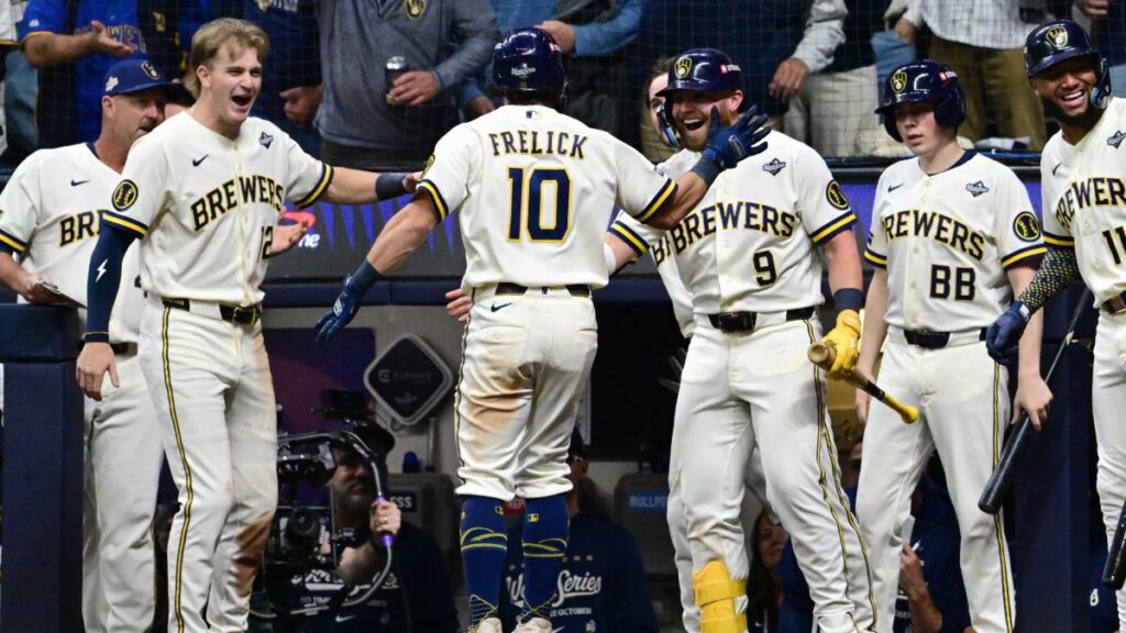 ¡Remontada espectacular! Milwaukee vence 5-4 a Tampa Bay y toma ventaja de 2-0 en la Serie Mundial 2026