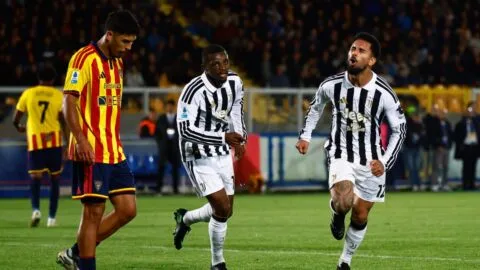 Juventus retoma la senda del triunfo al derrotar a Lecce en su propia plaza