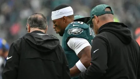 Saquon Barkley abandona el partido ante Rams y enciende las alarmas en Philadelphia