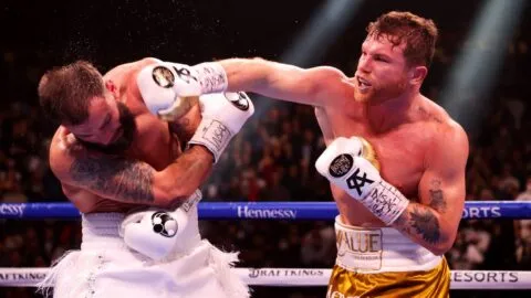 Canelo vs Mbilli: Saúl Álvarez, ante el reto de romper una sequía de casi cinco años sin nocaut
