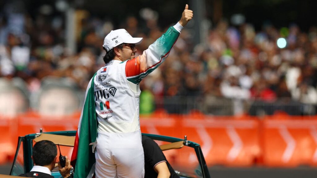 Checo Pérez en Reforma: así fue el espectacular Show Run de Cadillac F1 previo al GP de México