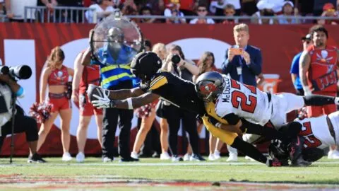 ¡Steelers conquistan París! Derrotan a Saints y toman el liderato de la AFC Norte