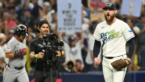 ¡Rays responden! Tampa Bay vence a Guardians y empata la Serie de Campeonato