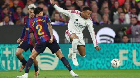 Todas las polémicas arbitrales del Barcelona vs Real Madrid: tarjetas, penaltis y VAR