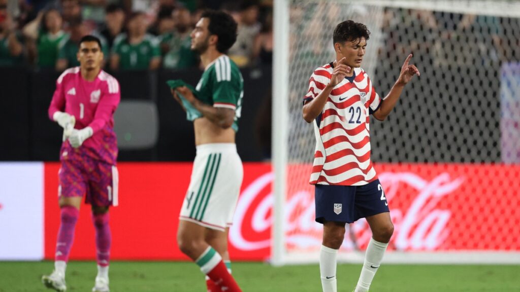 Las salidas con balón complicaron a México ante Estados Unidos