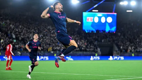 El Viking se sale con la suya y hace ver mal a Bayern Munich en Champions League