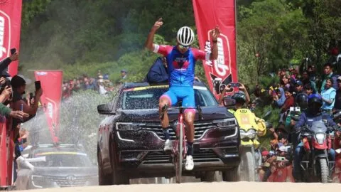 Vuelta a Guatemala 2026: Sergio Arias conquista la etapa 7 en Monte Elim