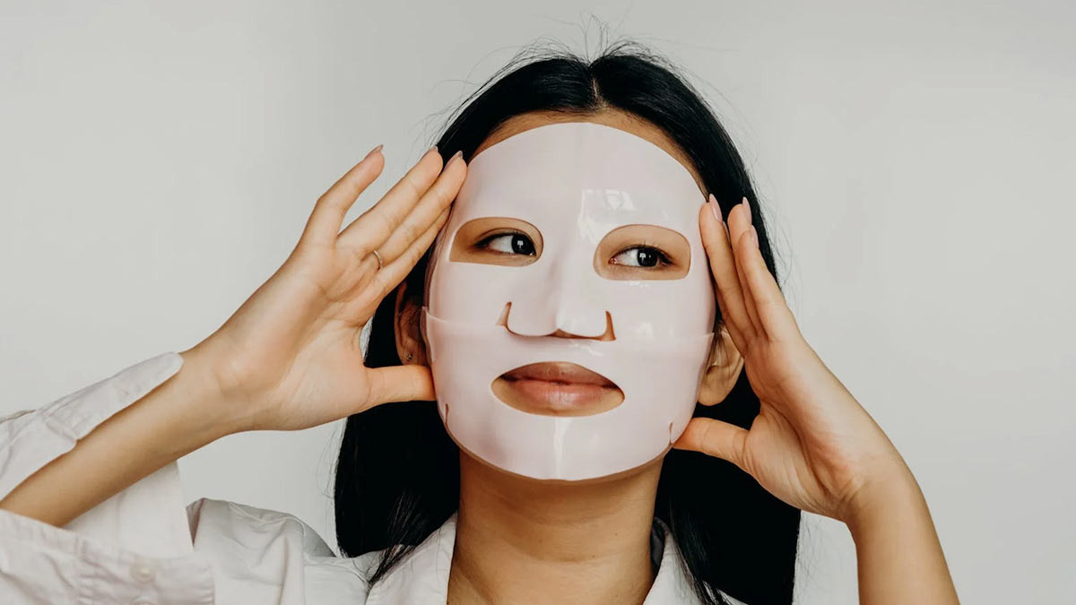 ¿Los tratamientos faciales realmente mejoran tu piel a largo plazo? Esto dicen los dermatólogos