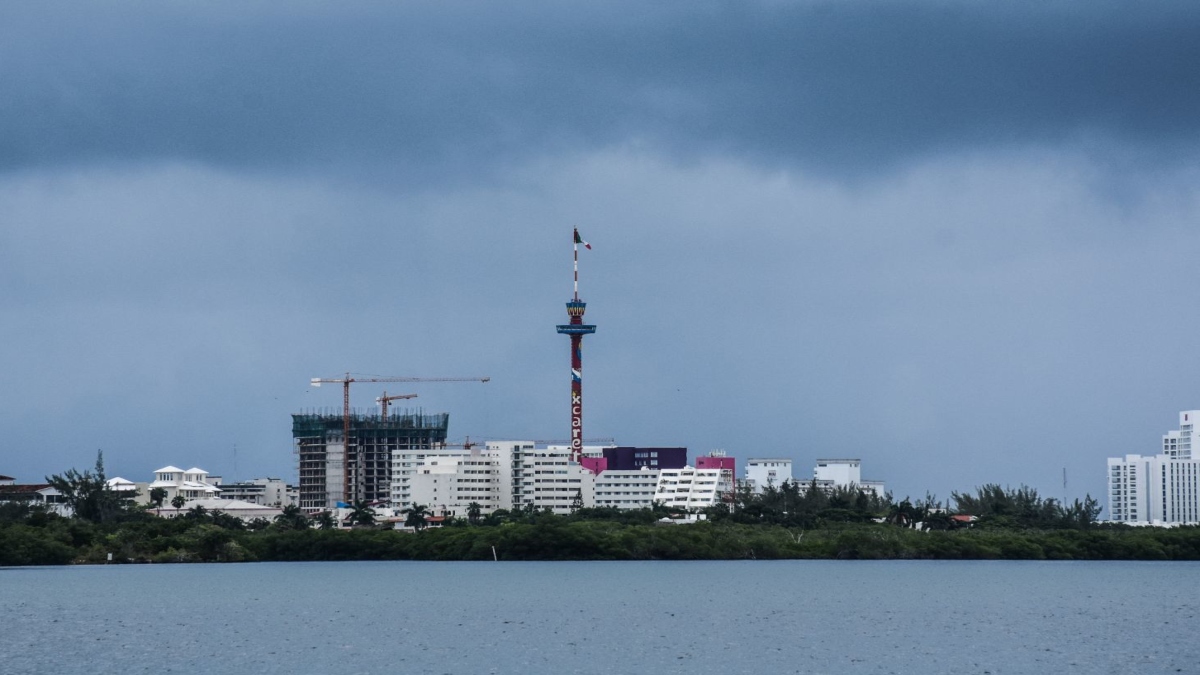 Arlene se degrada a depresión tropical en el Atlántico