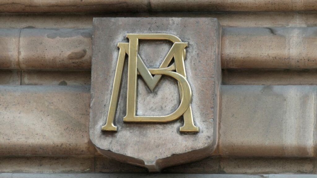 Banxico alerta por video falso hecho con IA