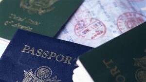 ¿Cuánto costará el pasaporte y la visa americana en 2026? Precios, descuentos y requisitos