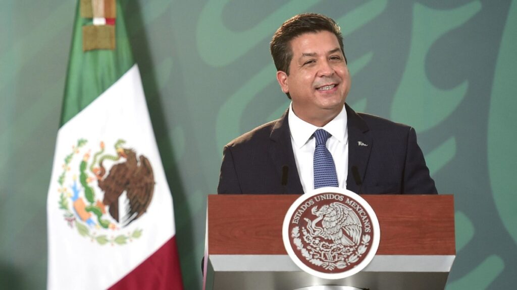El ex gobernador de Tamaulipas, Francisco García Cabeza de Vaca, durante un discurso