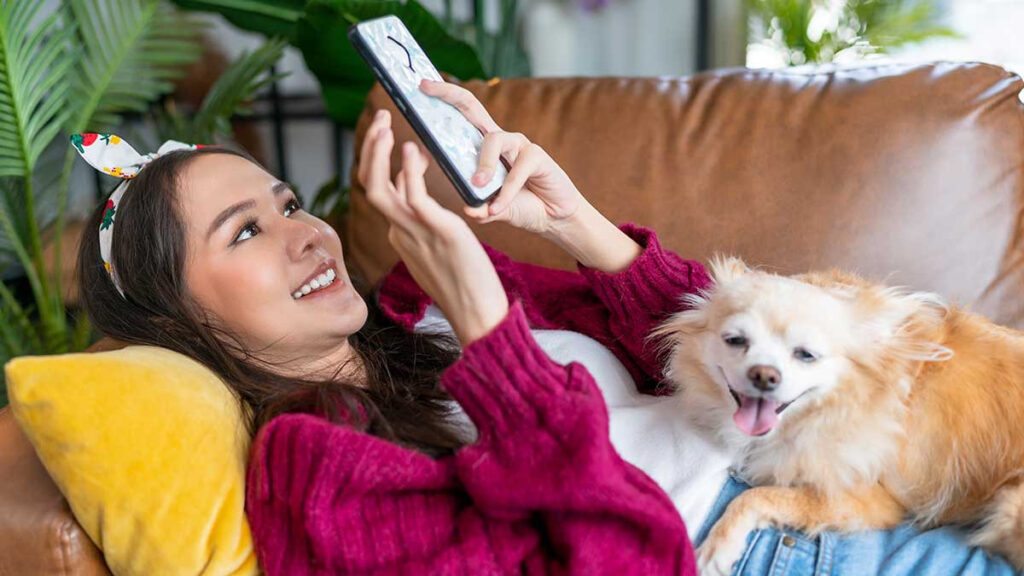 ¿Perro o celular? Este video te hará reflexionar sobre tus prioridades