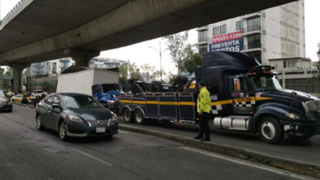 TRAILER PERIFERICO SUR