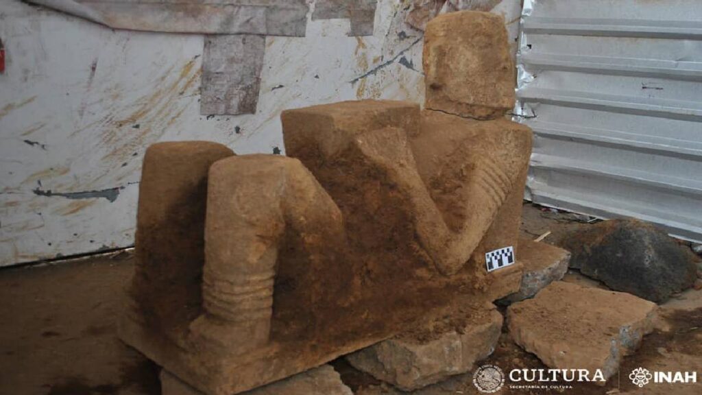 Chac Mool encontrado en Pátzcuaro, Michoacán