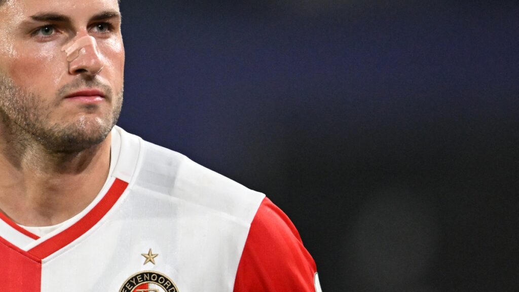 Santi Gimenez Feyenoord Autogol Eliminado Champions Atletico