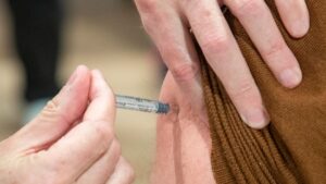 OPS alerta por circulación simultánea de influenza y VSR: niños y jóvenes, los más afectados en México