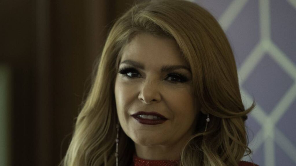 Itatí Cantoral vuelve a cantar "La Guadalupana" y 'decepciona' a fans