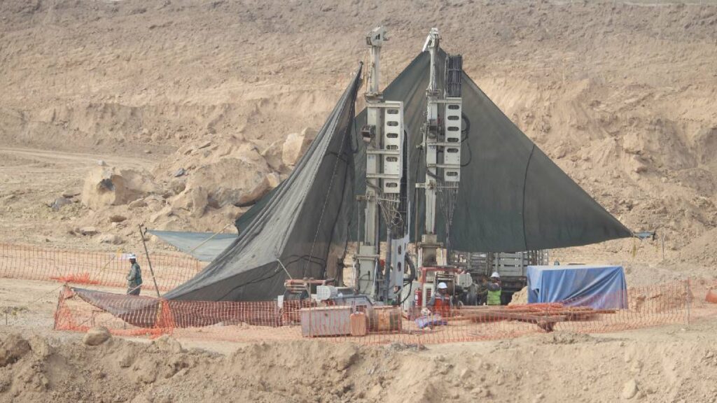 Localizan dos cuerpos de mineros atrapados en "El Pinabete", Coahuila