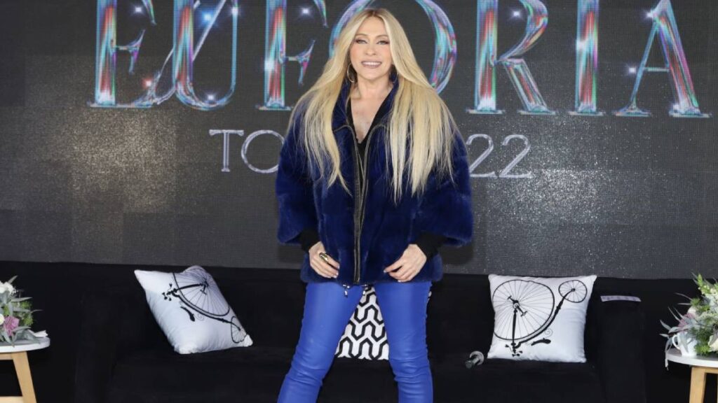 Yuri dice que cambió la letra del “Apagón” y que no le gusta cantar “Me tienes que querer”