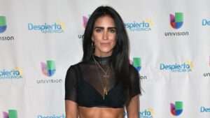 Bárbara de Regil revela que le colocaron implantes usados y sufrió grave infección: “era de otra persona”