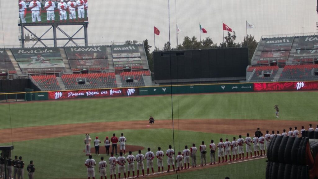 Diablos Rojos vs Yankees