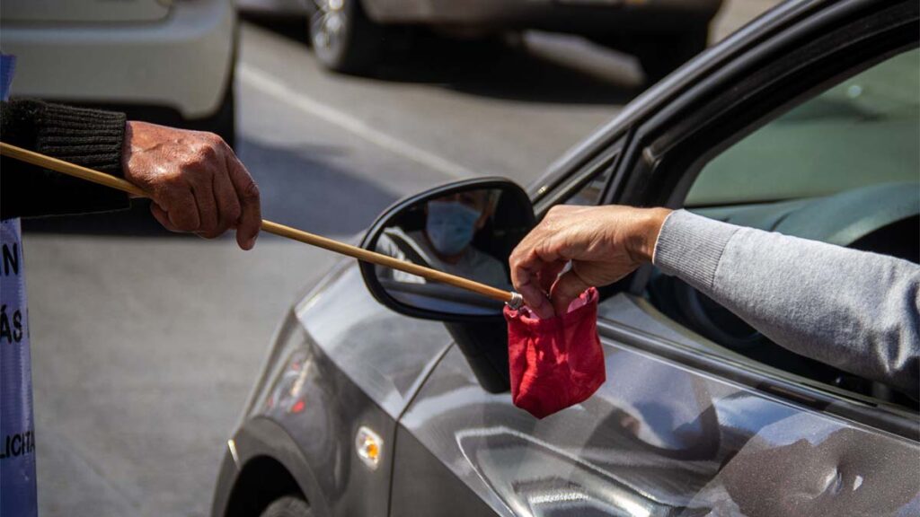 pide dinero campeche