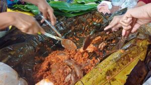 Zacahuil, el tamal más grande de México, se prepara en la huasteca hidalguense