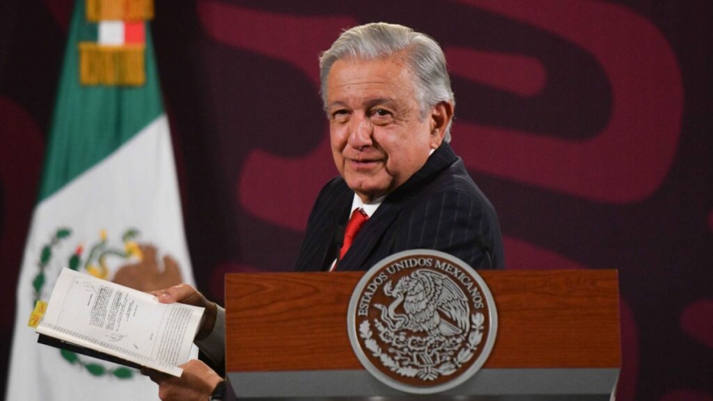 amlo habla sobre el caso de camila