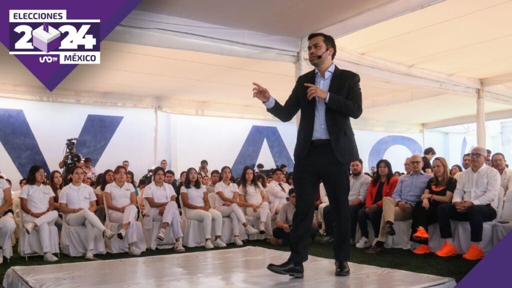 Máynez se reunió ocn jóvenes en Morelos.