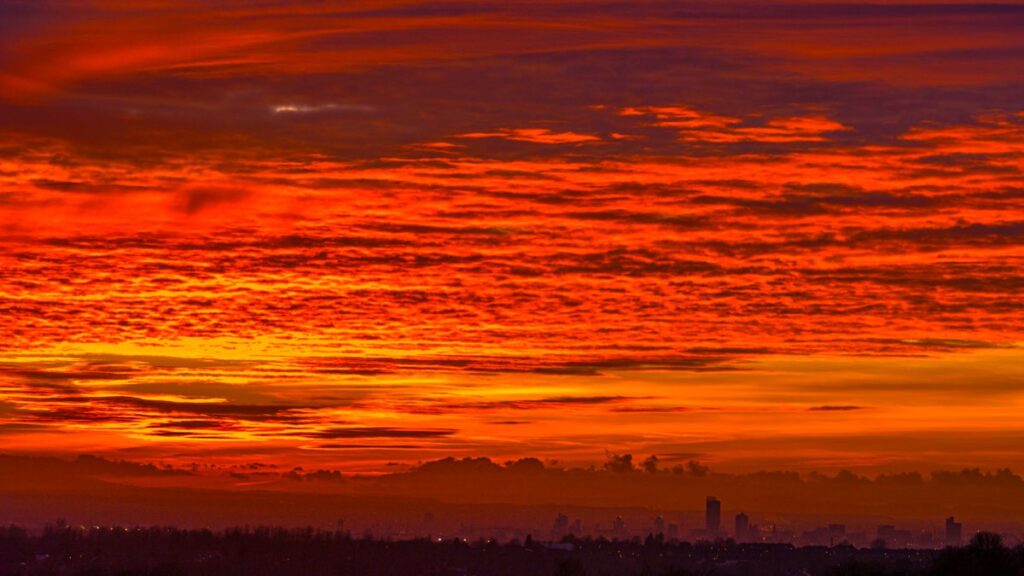 El cielo rojo pudo ser apreciado en la CDMX, los videos y fotos se viralizaron