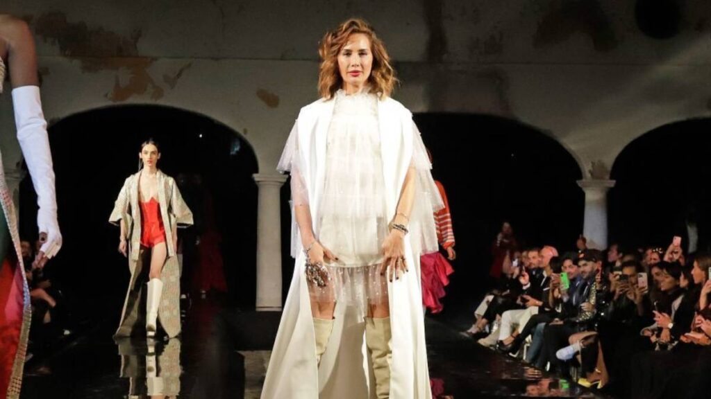 Martha Cristiana es actriz, escritora, modelo y fue nombrada la nueva directora de Miss Universo México