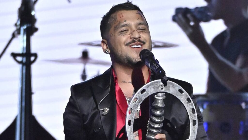 Christian Nodal ha tenido varias novias como Belinda, Cazzu y Ángela Aguilar