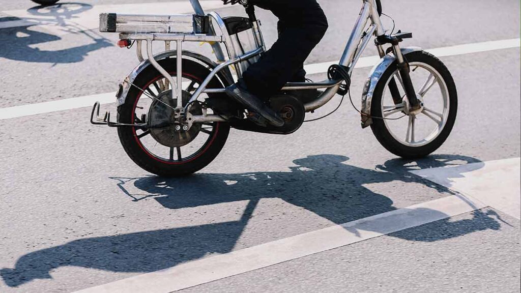 ¿Placas para las bicis eléctricas en CDMX?