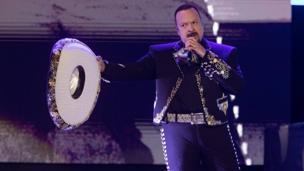 Pepe Aguilar desata polémica por misterioso mensaje dicen es por noviazgo entre nodal y angela aguilar