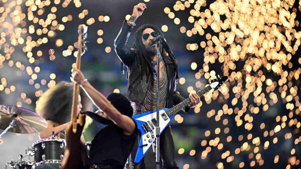 Lenny Kravitz brilla en la final de la UEFA Champions League