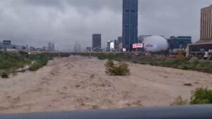 Tormenta tropical Alberto desborda ríos en Nuevo León; IMÁGENES de su paso por el estado