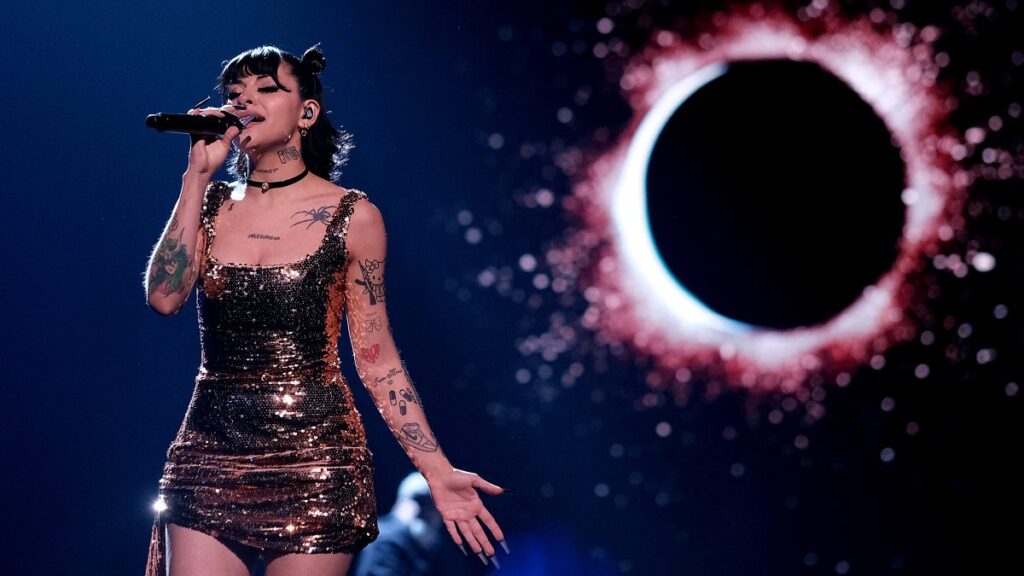 ¿Indirecta para Christian Nodal? Cazzu envía mensaje especial por el Día del Padre