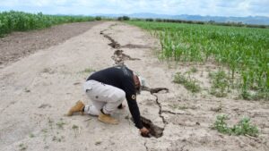 Ahora todo tiene sentido: explican razón de grieta gigante en Durango