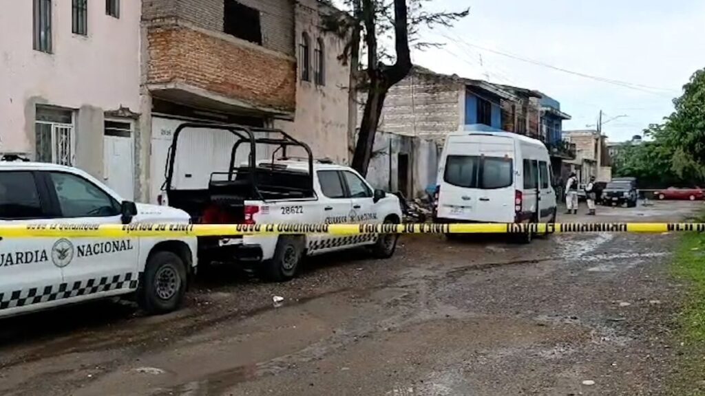 encuentran fosas en colima