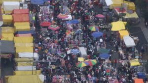 ¿Comerciante, vendes en tianguis? Así puedes adquirir un préstamo de 6 y hasta 20 mil pesos en CDMX