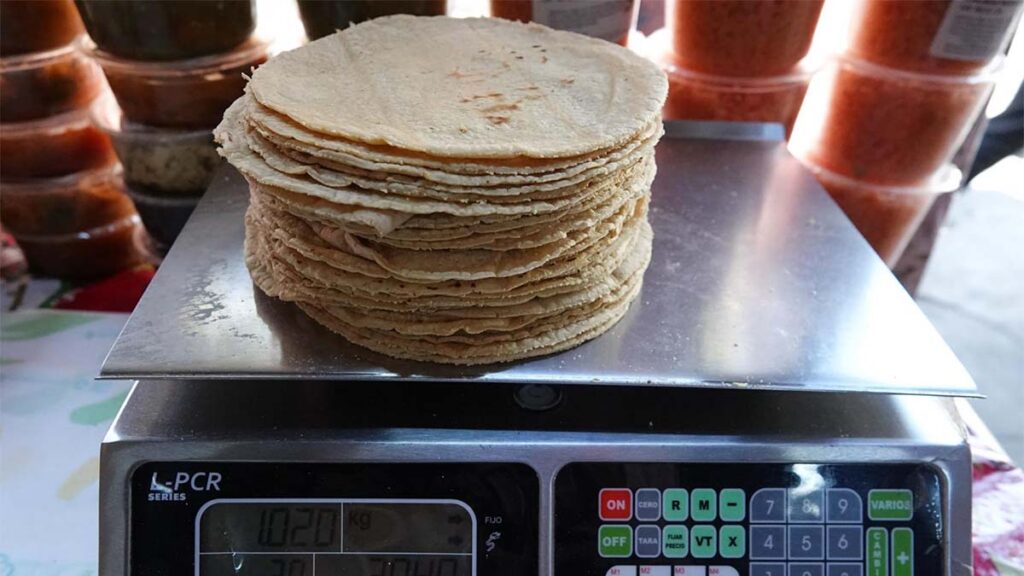 kilo de tortillas 20 pesos